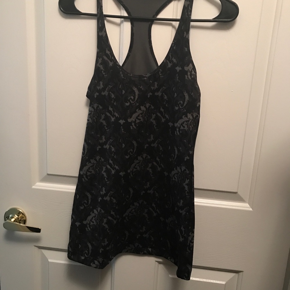 Lululemon top - Picture 3 of 4